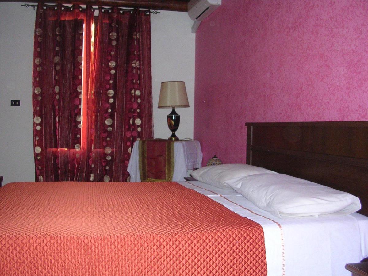 Bed & Breakfast Il Mirto E La Rosa