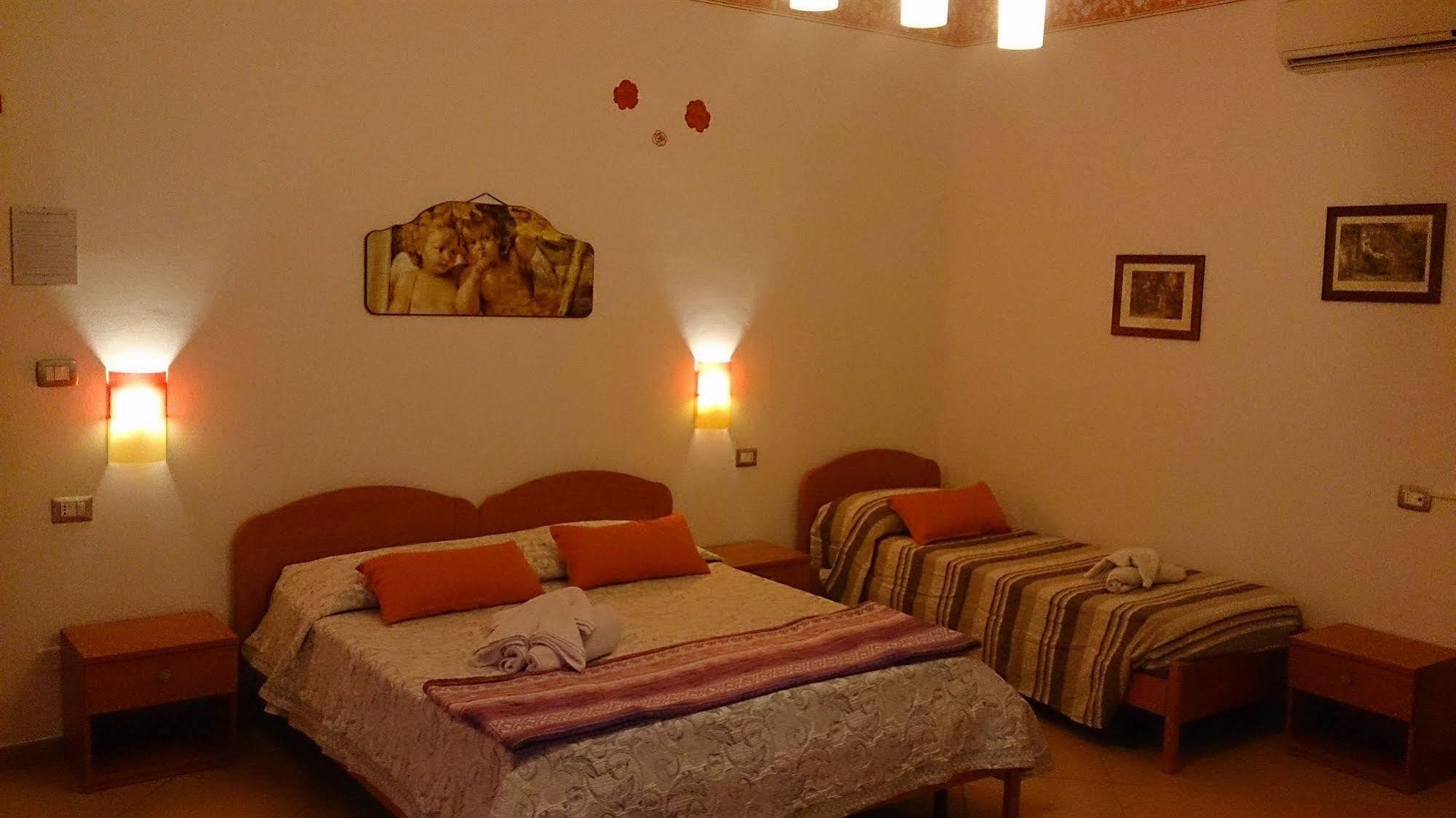 Il Mirto E La Rosa Bed & Breakfast